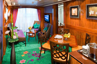 Suite cabin on Norwegian Jade