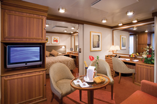 Suite cabin on Silver Explorer